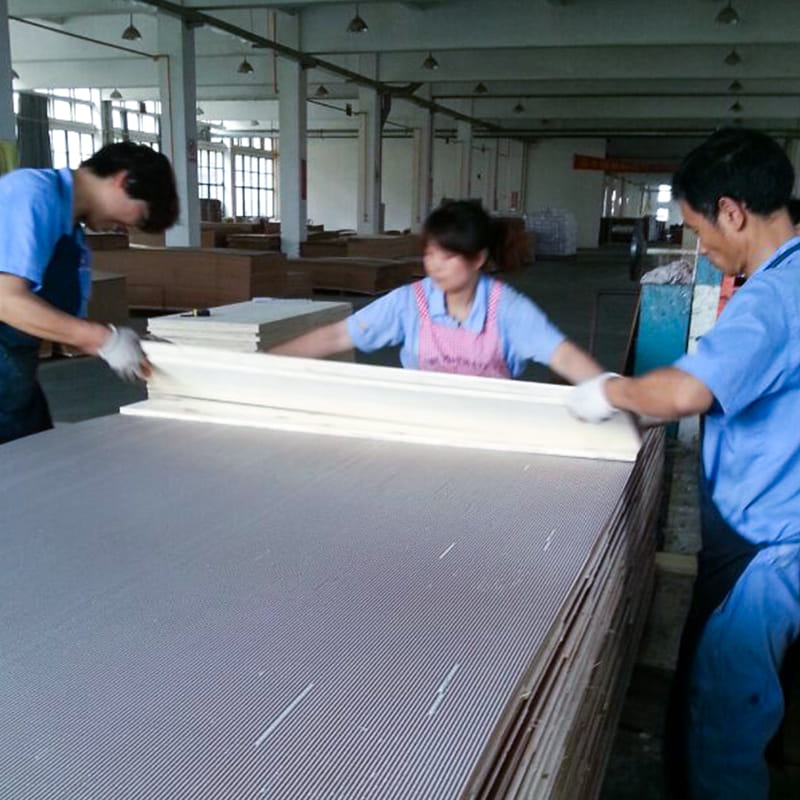 LM143 Perekat laminasi cepat kering